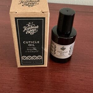 THE HOMEMADE SOAP CUTICLE OIL